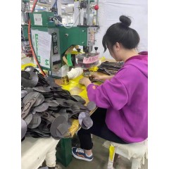 榮威兒童玩具廠 招聘，男50女48歲以內(nèi)包進廠