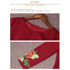 秋冬復(fù)古刺繡民族風(fēng)媽媽裝包臀裙婚宴禮服大碼中年女裝圓領(lǐng)連衣裙